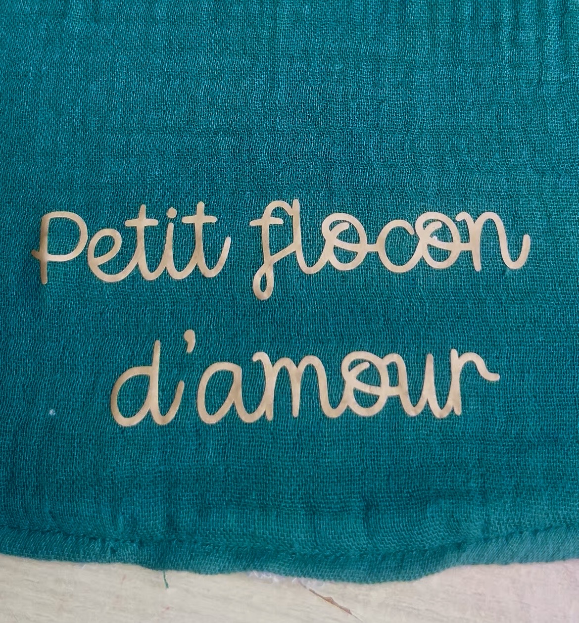 đ Bavoir de NoĂ«l PersonnalisĂ© â Vert Sapin | Cadeau BĂ©bĂ© Fait Main